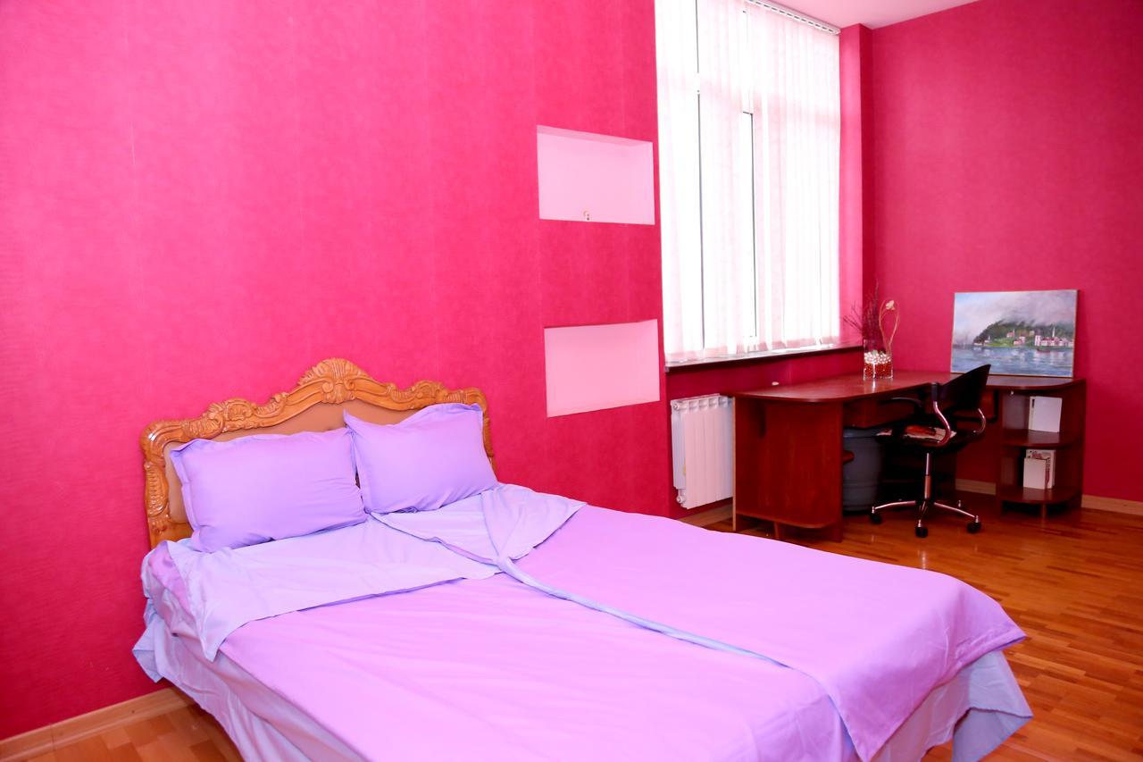 Apartment On 11 Amiryan Street Erivan Dış mekan fotoğraf